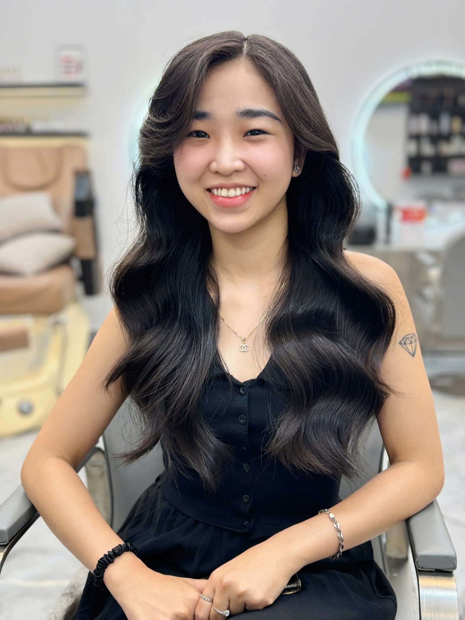 Salon tóc chuyên nhuộm và phục hồi tạo TPHCM