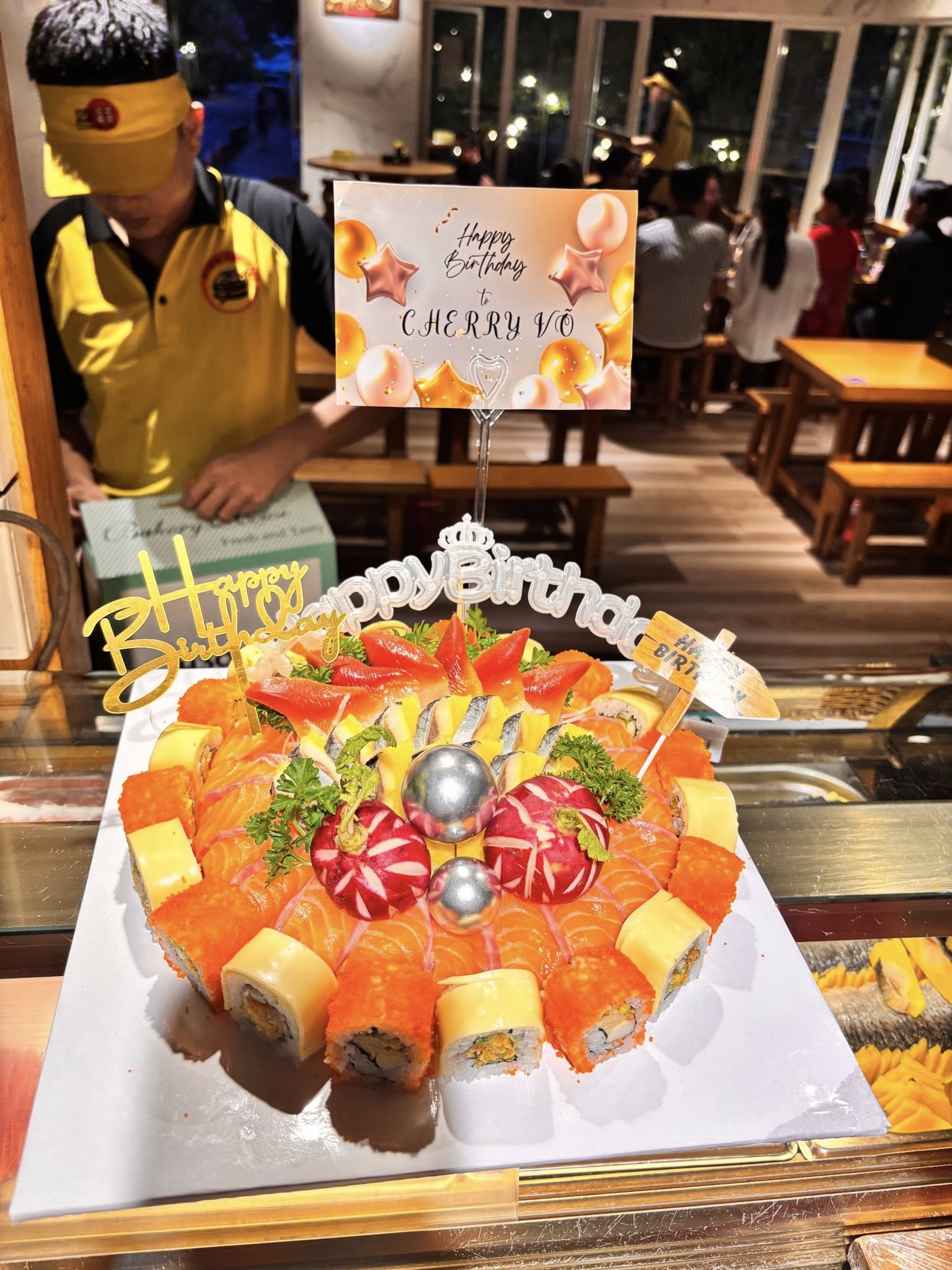 Cửa hàng Sushi phong cách trẻ trung