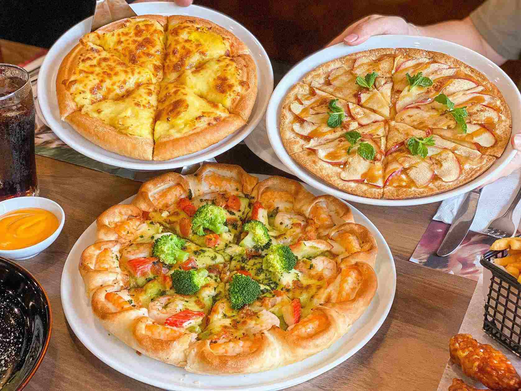 Thực đơn phong phú tại quán pizza Sài Gòn Reale