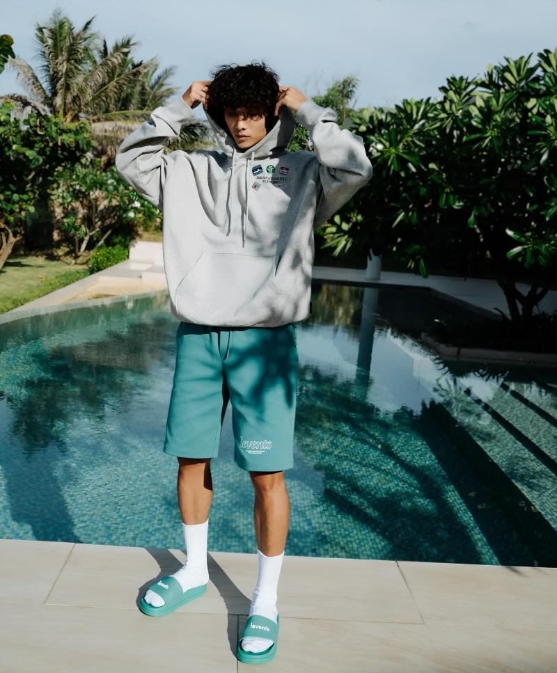 Áo hoodie Levents thiết kế tối giản thanh lịch chất liệu cotton nỉ cao cấp mềm mại bền bỉ đa dạng màu sắc từ cơ bản đến pastel phù hợp nhiều phong cách