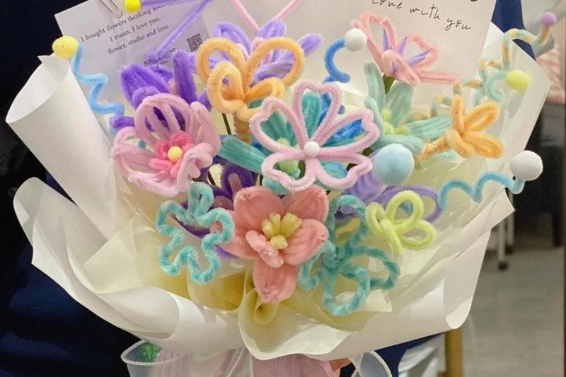 Cách làm hoa bằng kẽm nhung đơn giản