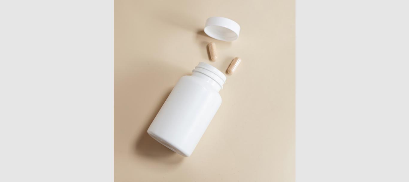 chai vien nang collagen mau hong