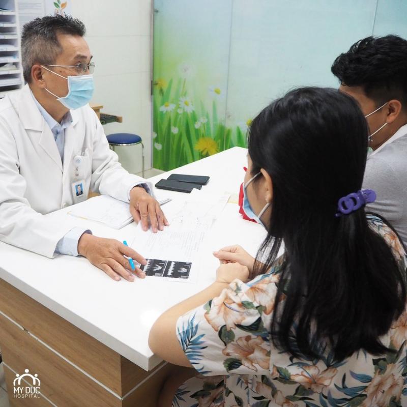 Bệnh viện Mỹ Đức tại TP. Hồ Chí Minh, nổi bật trong lĩnh vực hỗ trợ sinh sản và chăm sóc sức khỏe sinh sản, mang đến hy vọng cho các cặp đôi hiếm muộn.