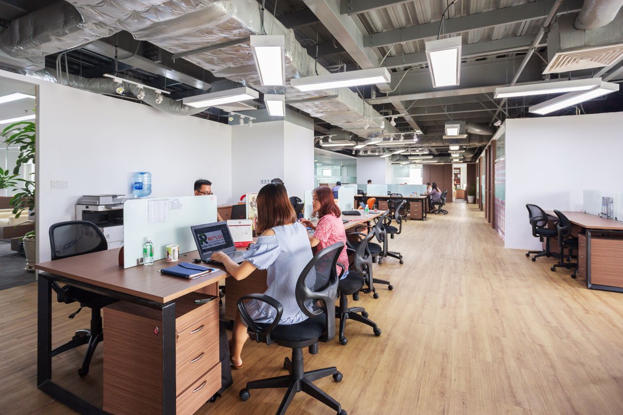 co-working space Sài Gòn Replus hiện đại