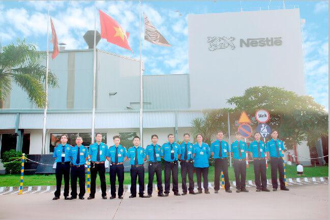 Lực lượng NDS trong ca trực tại khu công nghiệp – minh chứng cho năng lực triển khai đồng bộ của công ty bảo vệ chuyên nghiệp hàng đầu Việt Nam.