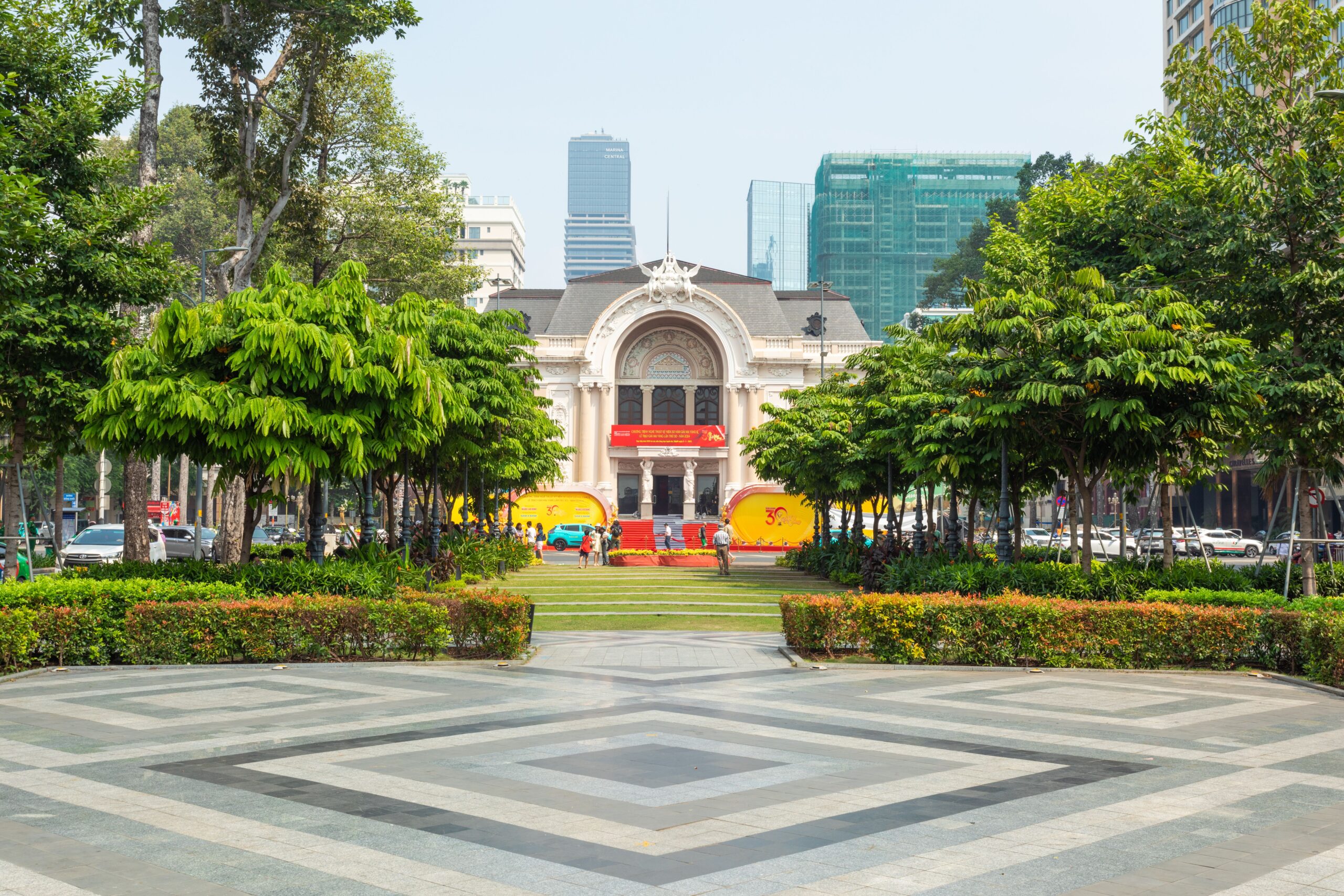 nhà hát thành phố địa điểm tham quan miễn phí TP.HCM