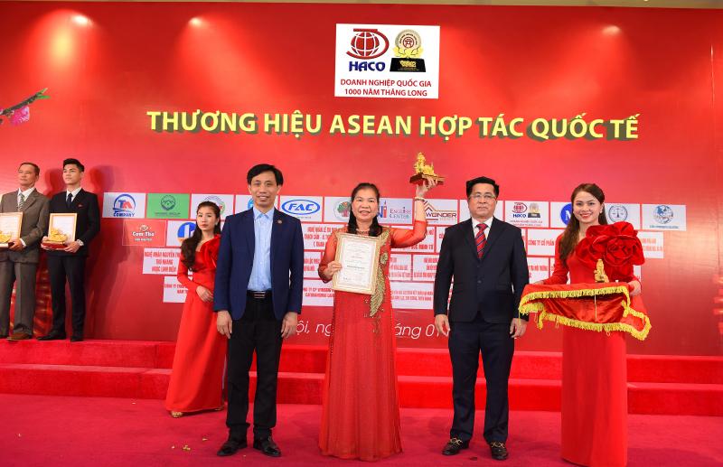 Logo Công Ty Dịch thuật HACO – chuyên dịch thuật tiếng Hàn chuyên nghiệp, đa lĩnh vực, áp dụng quy trình ISO 9001.