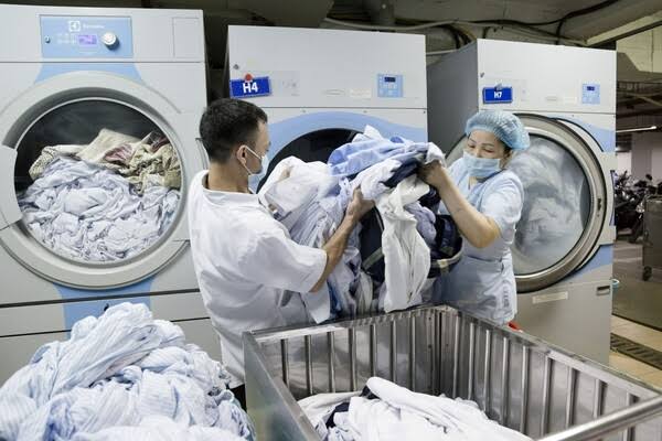 Dịch vụ giặt ủi công nghiệp quy mô lớn chuyên nghiệp