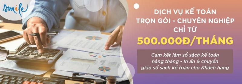 Nhân viên The Smile tư vấn chiến lược kế toán cho startup tại TP.HCM, cung cấp báo cáo tài chính định kỳ và hỗ trợ khai thuế.