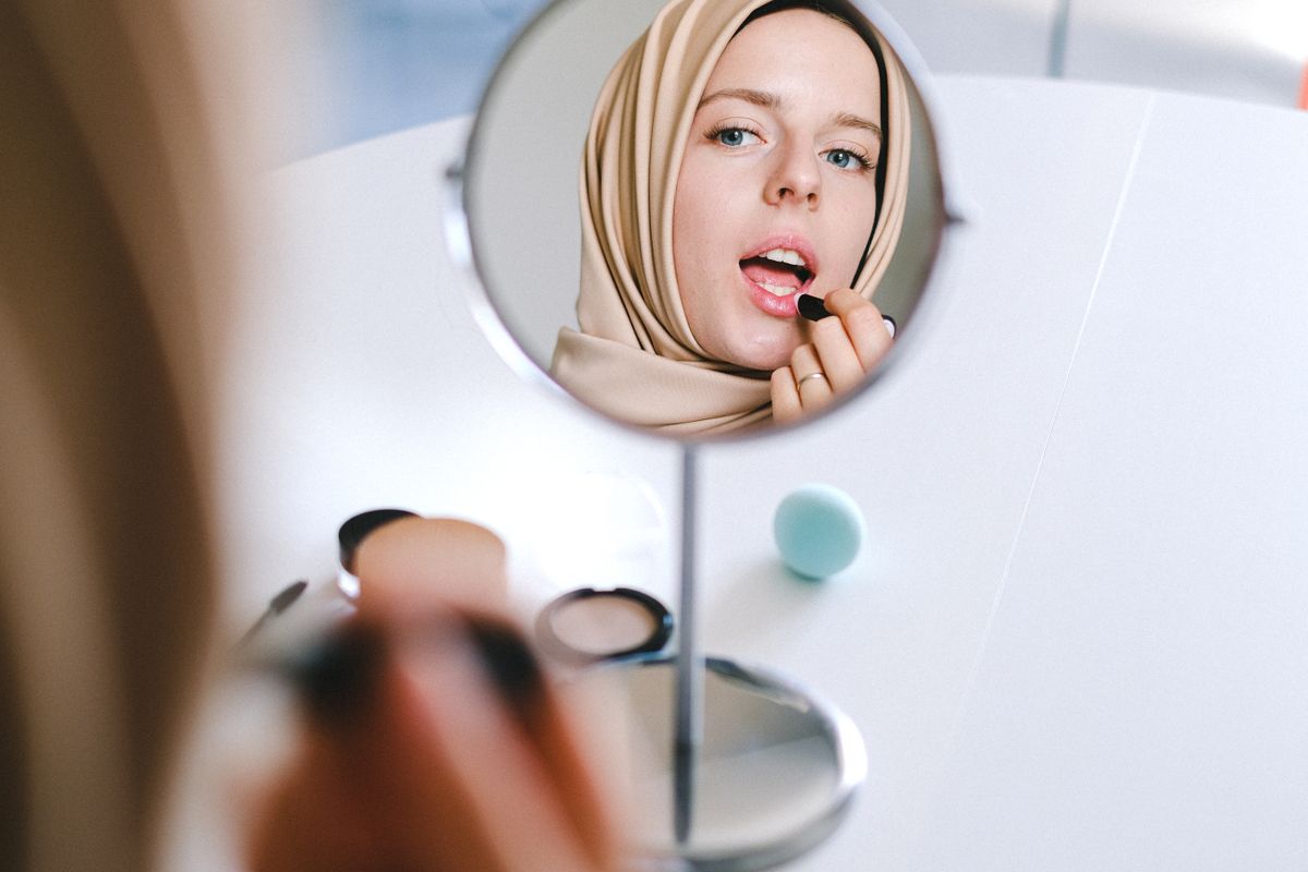 Dịch vụ makeup tại nhà chuyên nghiệp cho cô dâu