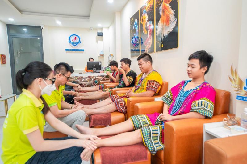 Không gian phòng chờ của dịch vụ massage khiếm thị