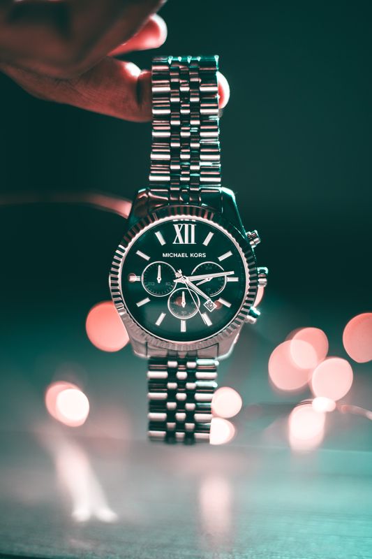Đồng hồ nam chronograph thể thao dưới 5 triệu