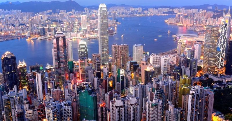 HongKong – trung tâm tài chính, thiên đường mua sắm và điểm du lịch hấp dẫn.