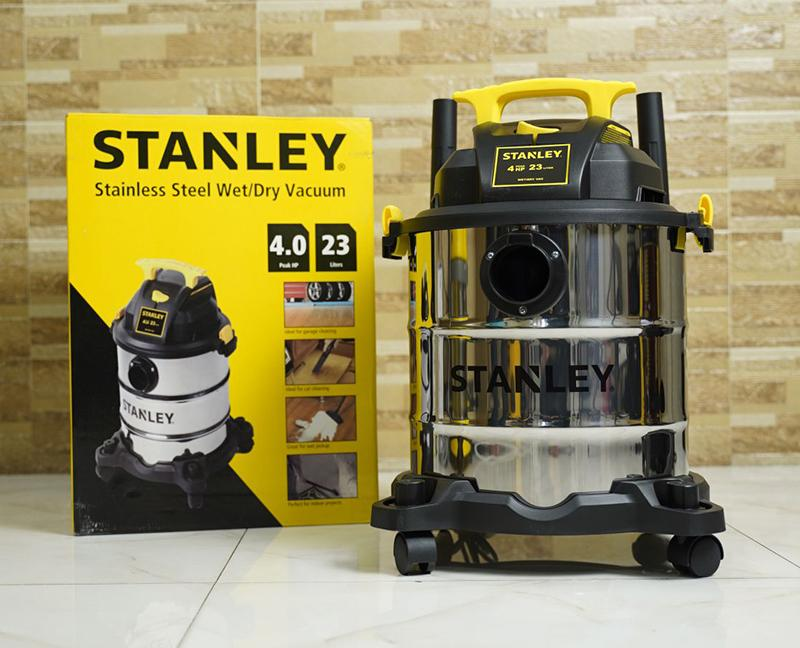 Máy hút bụi công nghiệp Clepro 3 motor hút bụi và nước, phù hợp cho tiệm rửa xe tại Tahico.