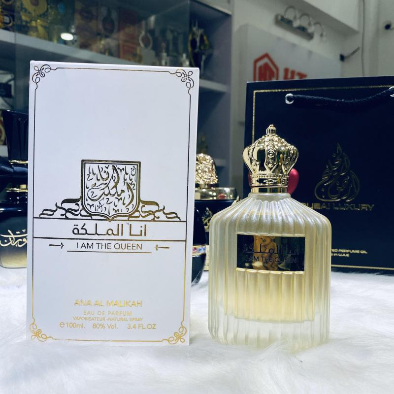 Hình ảnh cửa hàng Nước hoa Dubai Hương Thảo, địa chỉ bán nước hoa Dubai sang trọng, mùi hương bền lâu.