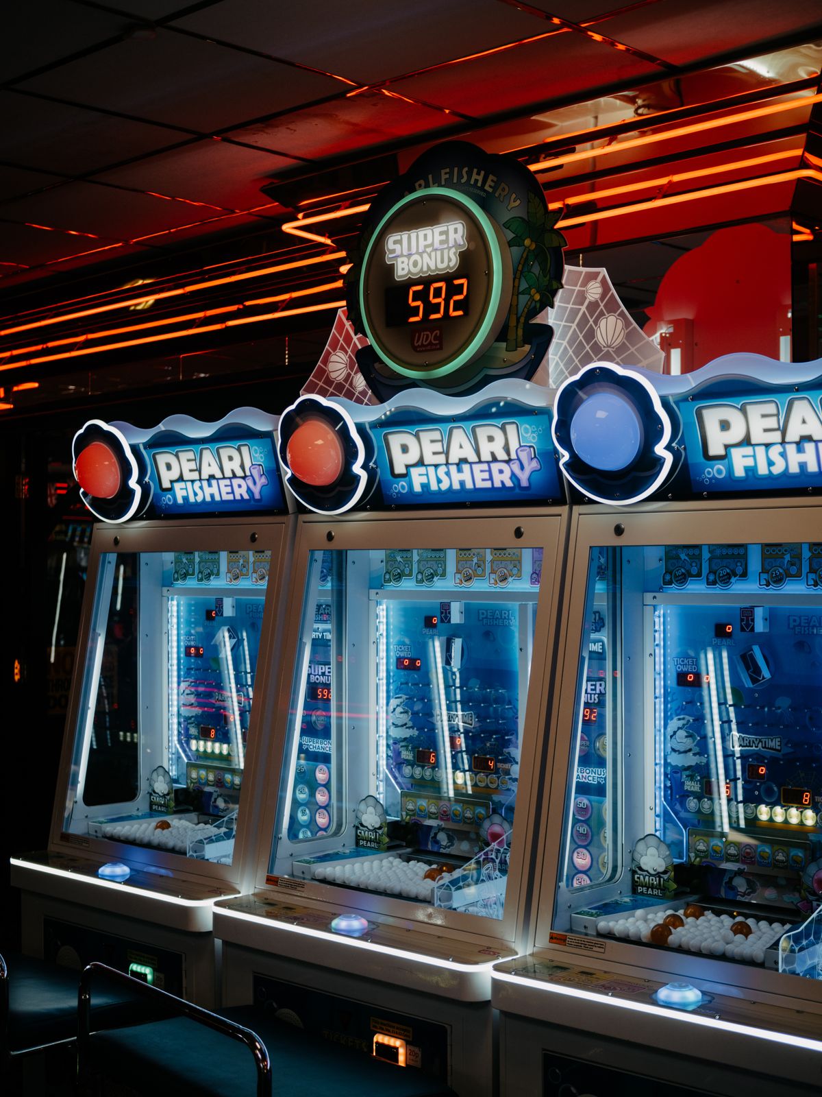 Khu game arcade sôi động là điểm đến quen thuộc của giới trẻ Sài Gòn