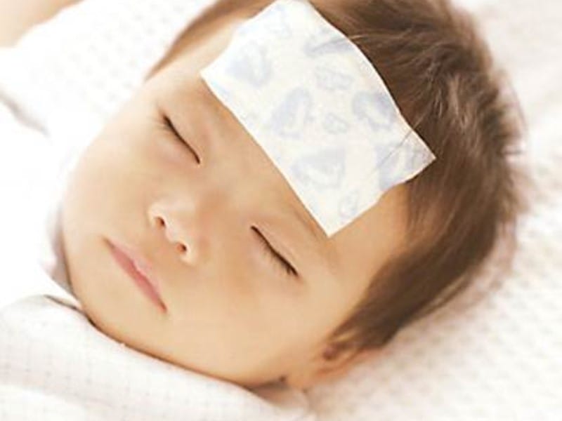 Miếng dán hạ sốt