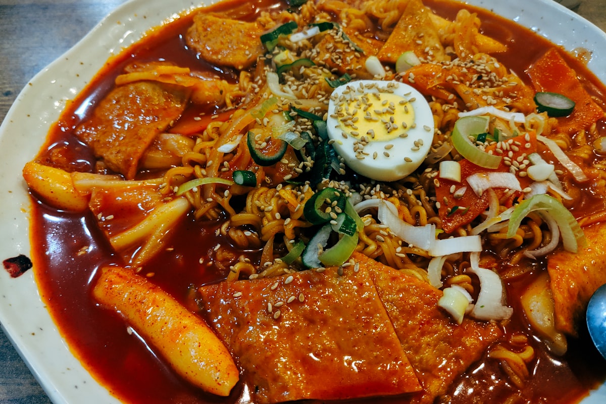 Món ăn Hàn Quốc vị cay đặc trưng tại Sài Gòn