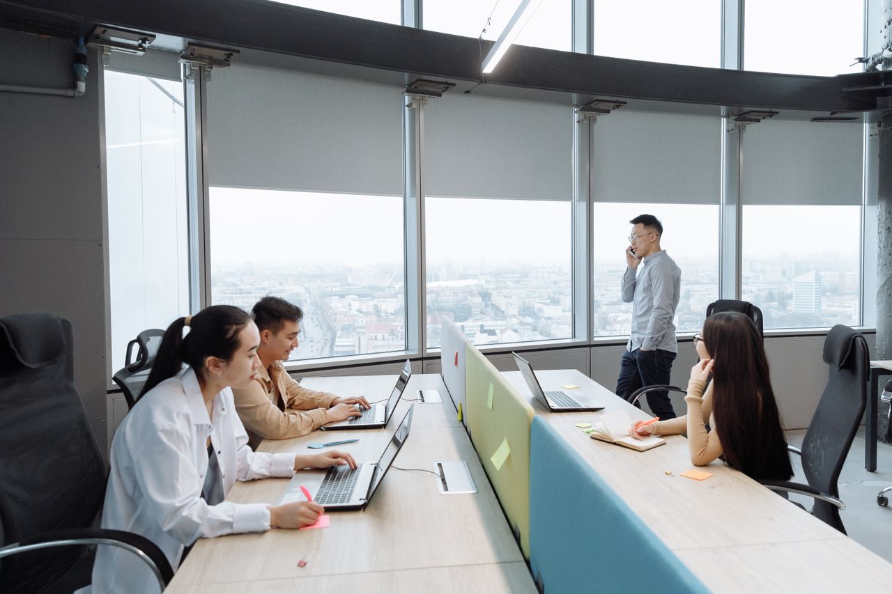 nhóm làm việc co-working space TPHCM