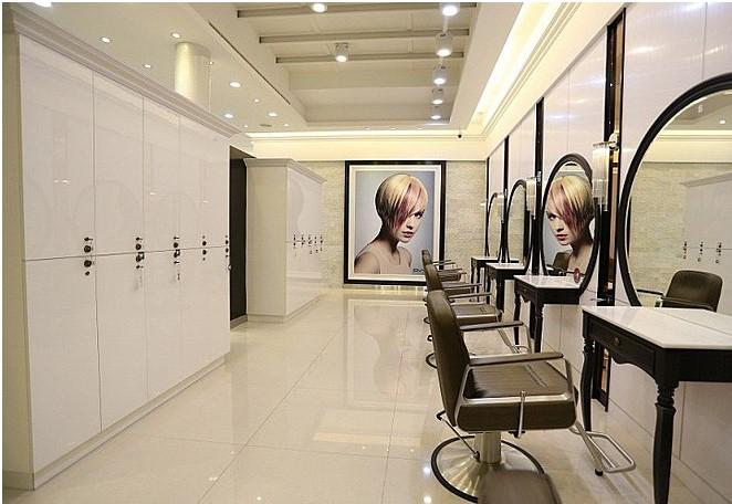 Logo KTV Decor – công ty thiết kế, thi công nội thất salon tóc độc đáo, kết hợp yếu tố phong thủy và bố cục hợp lý.