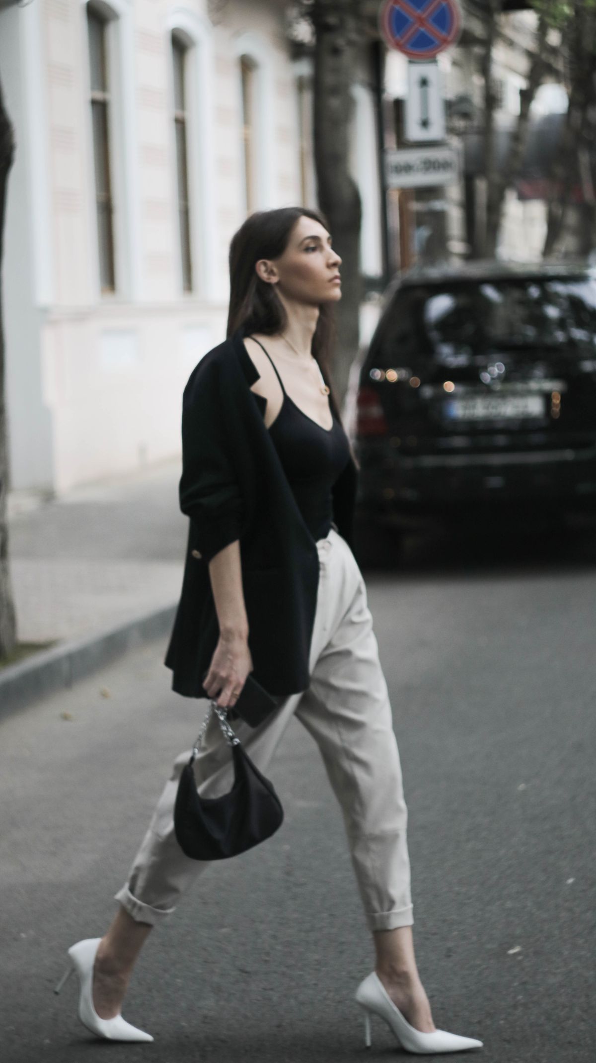 phong cách thời trang street style năng động khi dạo phố