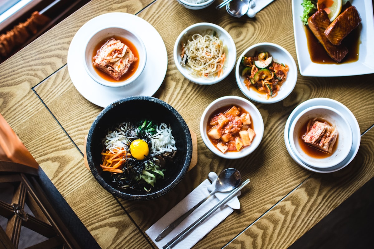 Quán ăn Hàn Quốc ngon Sài Gòn với nhiều món banchan