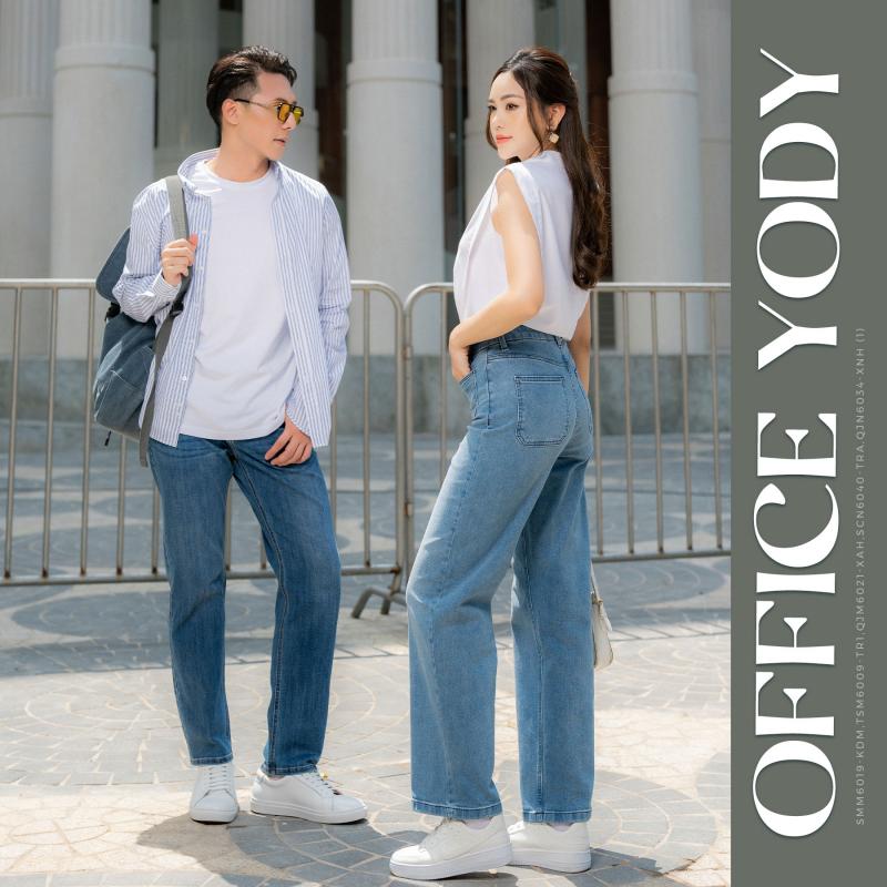 Hình ảnh quần jeans nam YODY với chất liệu denim co giãn 4 chiều, thiết kế tối giản dễ phối đồ, mang lại sự thoải mái và tiện dụng cho người mặc.