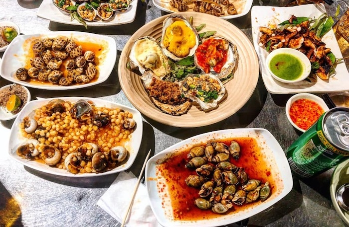 Quán ăn đêm ốc ngon