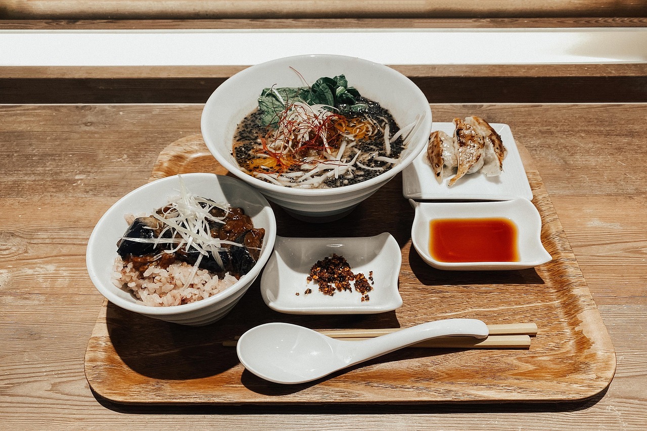 Ramen chay mì nhật healthy đẹp mắt với rau củ tươi