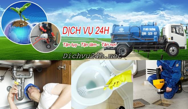Xe hút hầm cầu chuyên dụng cùng các kỹ thuật viên đang thực hiện dịch vụ thông cống, vệ sinh toilet và kiểm tra đường ống tại TP.HCM.