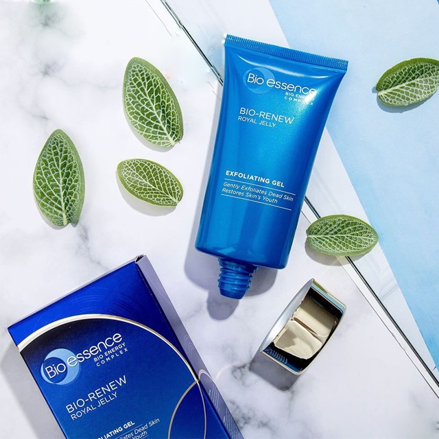 Bio-Essence gel tẩy tế bào chết không rát da