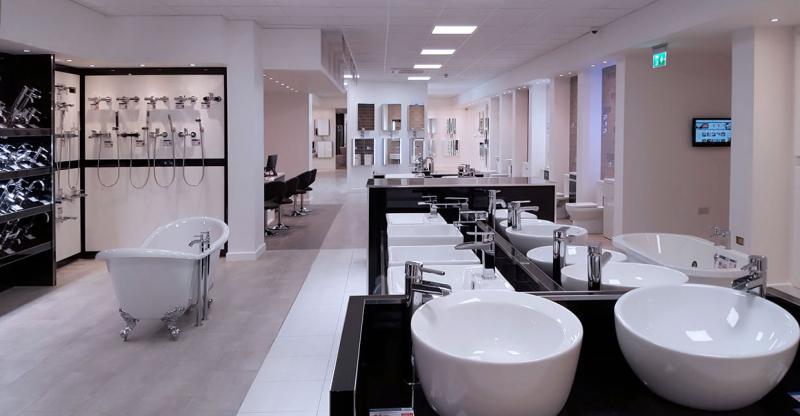 Nội Thất Hita cung cấp thiết bị vệ sinh chính hãng TOTO, Inax, Viglacera, Caesar, showroom rộng rãi, dịch vụ giao hàng và lắp đặt tận nơi.