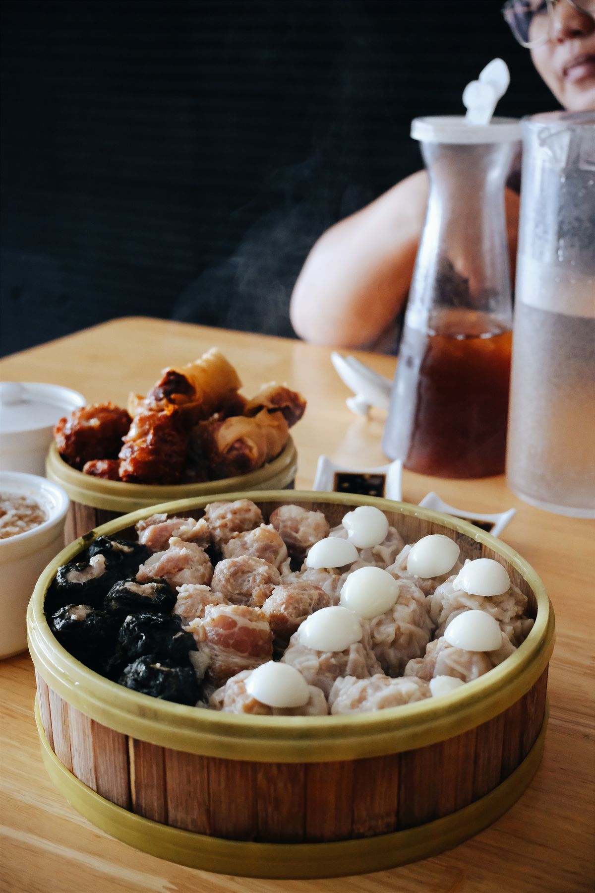 Các món dimsum trên bàn tại quán dimsum ngon TPHCM