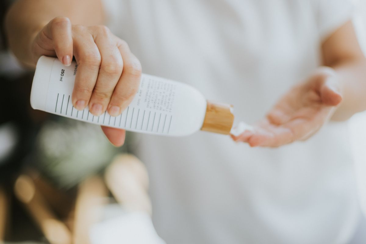Tuýp kem dưỡng da body dạng lotion