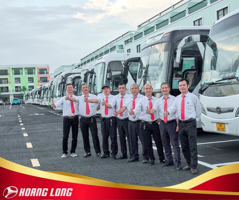 Các Dòng Xe và Tiện Ích Của Hoàng Long